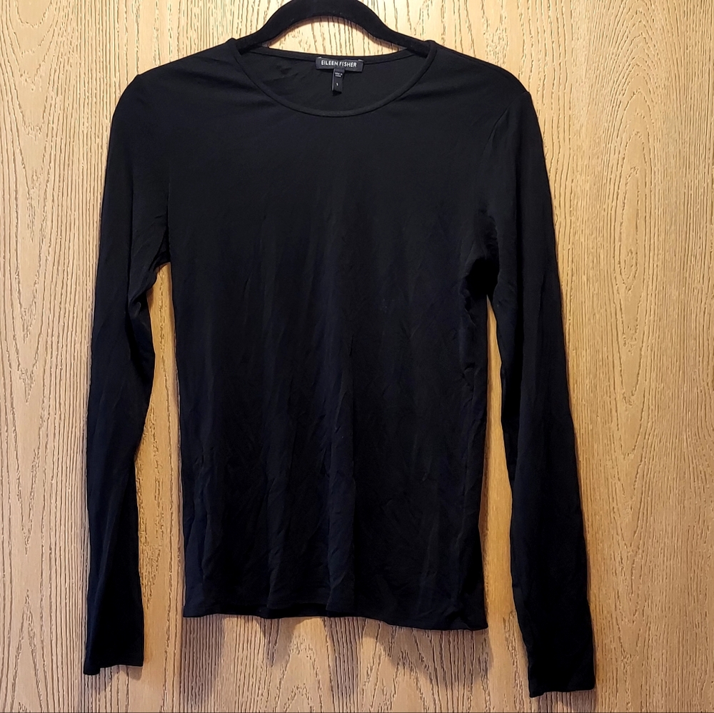 Eileen Fischer 100% Silk Long Sleeve Tee